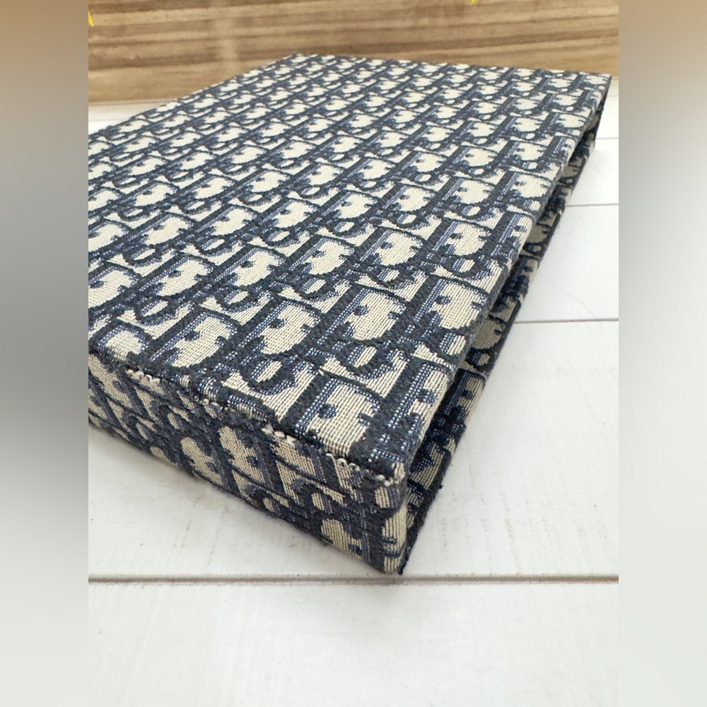 RARE Dior Book Box / Book Cover - Picture 7 of 16